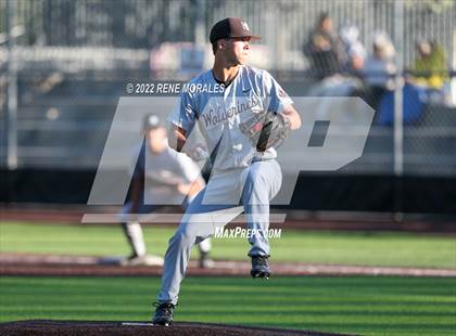 Thumbnail 3 in Harvard-Westlake vs St Francis photogallery.