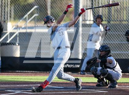 Thumbnail 2 in Harvard-Westlake vs St Francis photogallery.