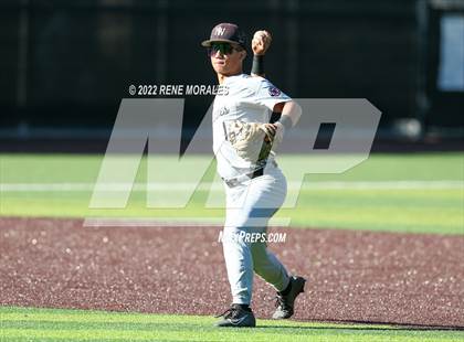 Thumbnail 3 in Harvard-Westlake vs St Francis photogallery.