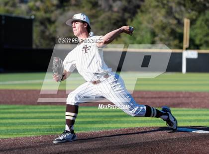 Thumbnail 3 in Harvard-Westlake vs St Francis photogallery.
