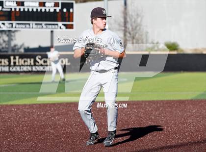 Thumbnail 3 in Harvard-Westlake vs St Francis photogallery.