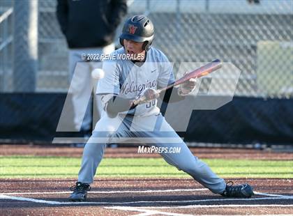 Thumbnail 1 in Harvard-Westlake vs St Francis photogallery.
