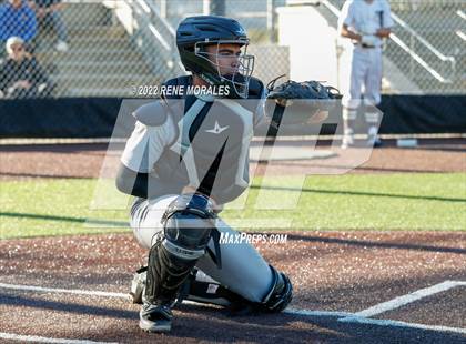 Thumbnail 1 in Harvard-Westlake vs St Francis photogallery.