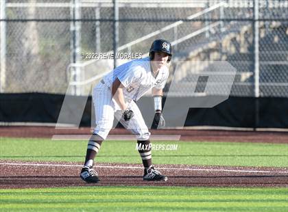Thumbnail 2 in Harvard-Westlake vs St Francis photogallery.