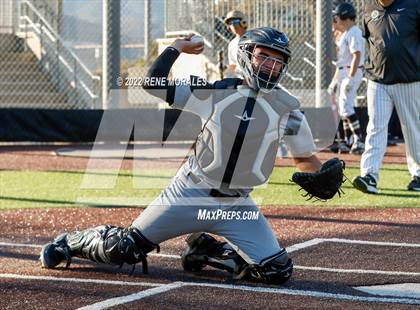 Thumbnail 1 in Harvard-Westlake vs St Francis photogallery.