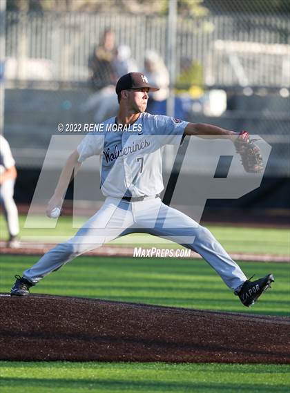 Thumbnail 1 in Harvard-Westlake vs St Francis photogallery.