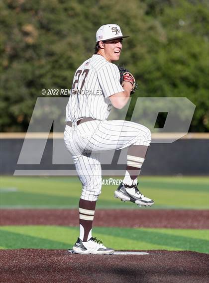 Thumbnail 3 in Harvard-Westlake vs St Francis photogallery.