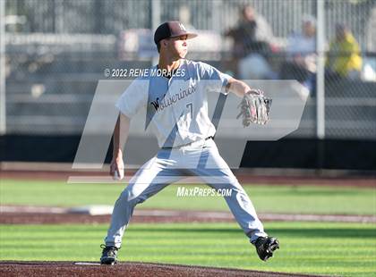 Thumbnail 2 in Harvard-Westlake vs St Francis photogallery.