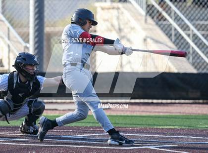 Thumbnail 1 in Harvard-Westlake vs St Francis photogallery.