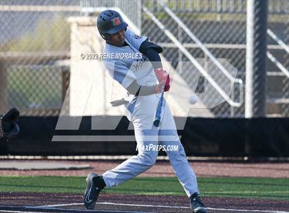Thumbnail 2 in Harvard-Westlake vs St Francis photogallery.