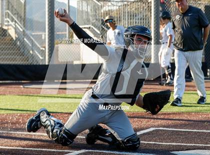 Thumbnail 2 in Harvard-Westlake vs St Francis photogallery.