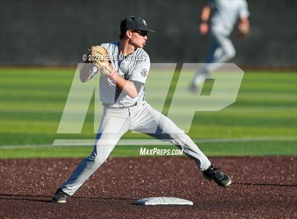 Thumbnail 3 in Harvard-Westlake vs St Francis photogallery.
