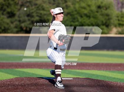 Thumbnail 2 in Harvard-Westlake vs St Francis photogallery.