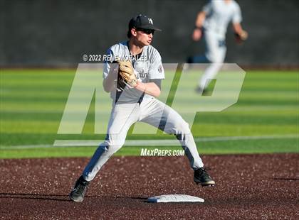 Thumbnail 2 in Harvard-Westlake vs St Francis photogallery.
