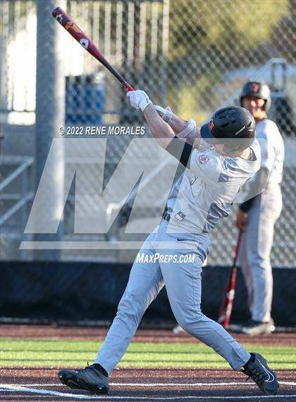 Thumbnail 2 in Harvard-Westlake vs St Francis photogallery.