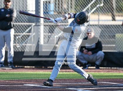 Thumbnail 2 in Harvard-Westlake vs St Francis photogallery.