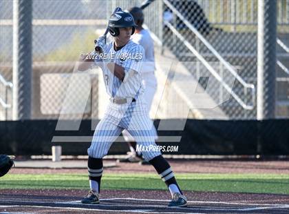 Thumbnail 2 in Harvard-Westlake vs St Francis photogallery.