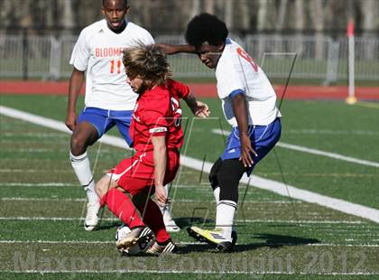 Thumbnail 2 in Somers @ Bloomfield (CIAC Class S Final) photogallery.