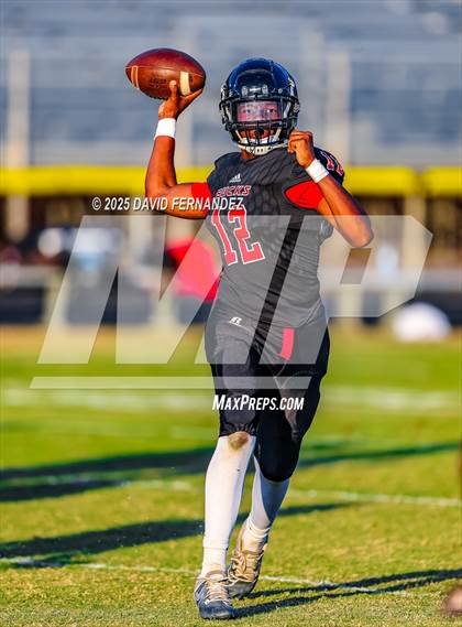 Thumbnail 2 in JV: Seventy-First @ Hoke County photogallery.