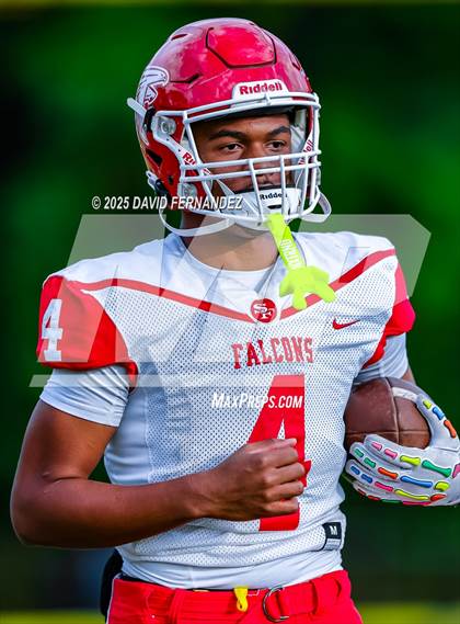 Thumbnail 2 in JV: Seventy-First @ Hoke County photogallery.