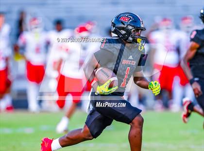 Thumbnail 1 in JV: Seventy-First @ Hoke County photogallery.