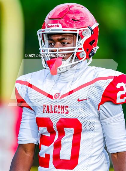 Thumbnail 2 in JV: Seventy-First @ Hoke County photogallery.