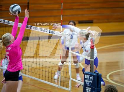 Thumbnail 3 in Carlsbad @ San Dieguito Academy photogallery.