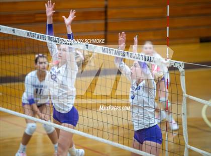 Thumbnail 3 in Carlsbad @ San Dieguito Academy photogallery.