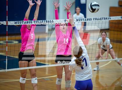 Thumbnail 2 in Carlsbad @ San Dieguito Academy photogallery.