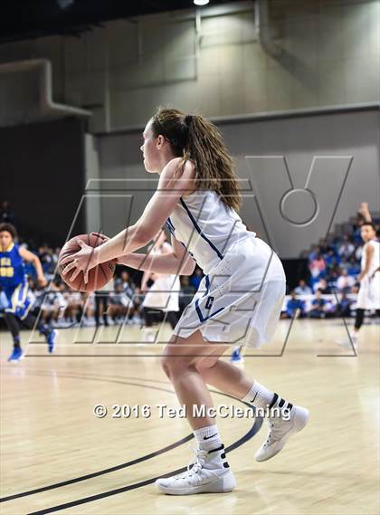 Thumbnail 3 in Conway vs. North Little Rock (AAA 7A Final) photogallery.