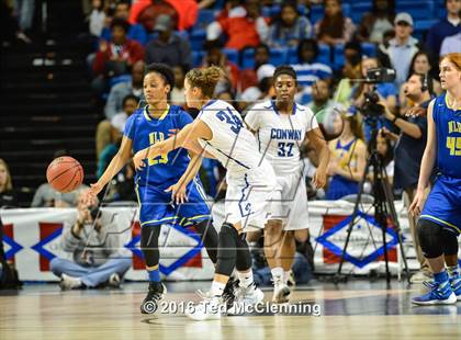 Thumbnail 3 in Conway vs. North Little Rock (AAA 7A Final) photogallery.