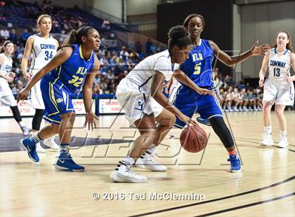 Thumbnail 2 in Conway vs. North Little Rock (AAA 7A Final) photogallery.