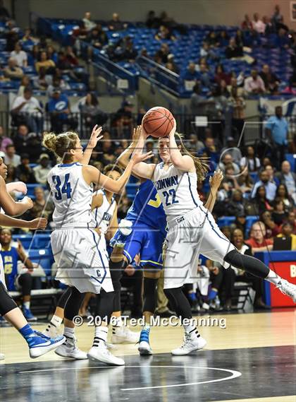 Thumbnail 1 in Conway vs. North Little Rock (AAA 7A Final) photogallery.