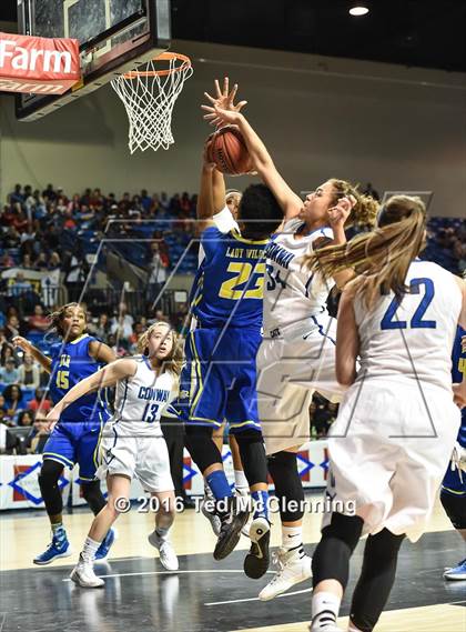 Thumbnail 3 in Conway vs. North Little Rock (AAA 7A Final) photogallery.