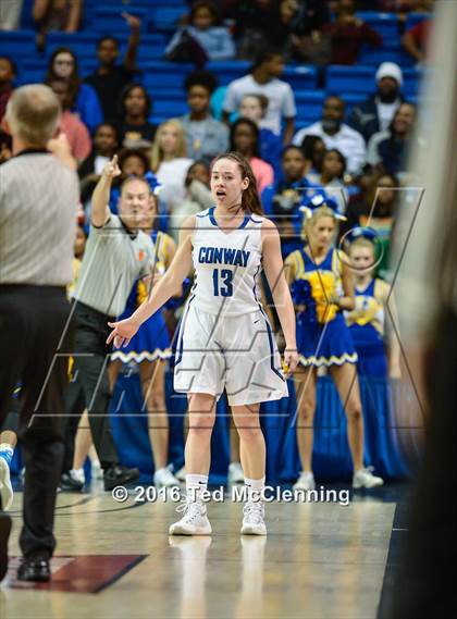 Thumbnail 1 in Conway vs. North Little Rock (AAA 7A Final) photogallery.