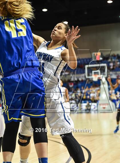 Thumbnail 2 in Conway vs. North Little Rock (AAA 7A Final) photogallery.