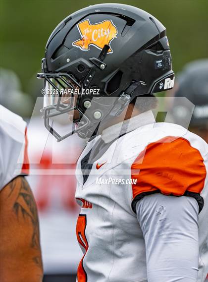 Thumbnail 1 in Texas City @ Fort Bend Marshall photogallery.