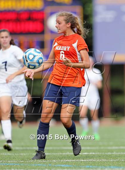 Thumbnail 2 in Maury vs.Stone Bridge (VHSL Region 5A Semifinal) photogallery.