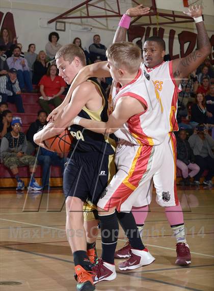 Thumbnail 3 in Golden Sierra @ Encina Prep photogallery.