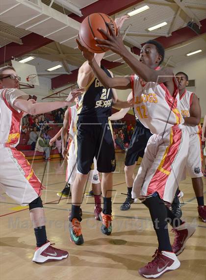 Thumbnail 3 in Golden Sierra @ Encina Prep photogallery.