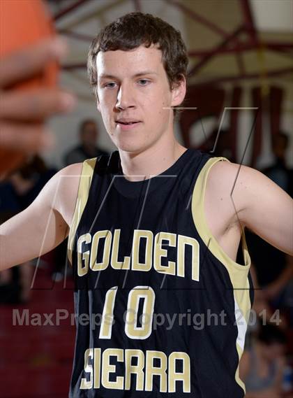 Thumbnail 1 in Golden Sierra @ Encina Prep photogallery.