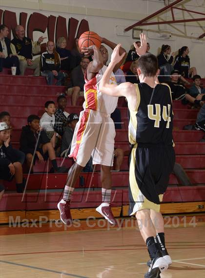 Thumbnail 2 in Golden Sierra @ Encina Prep photogallery.