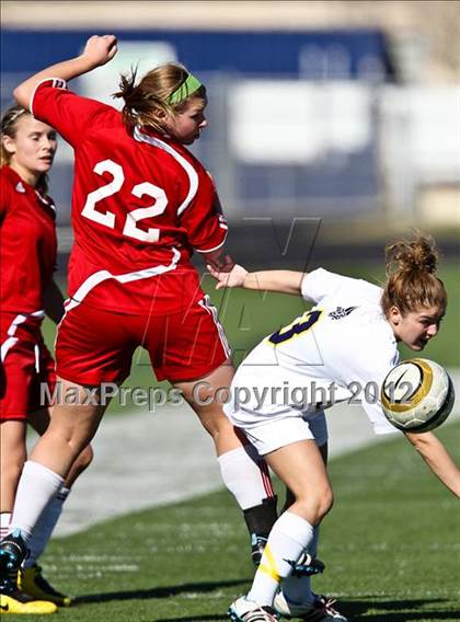 Thumbnail 1 in Lamar vs. Horn (Emily Hunter Fish Bowl Tournament) photogallery.