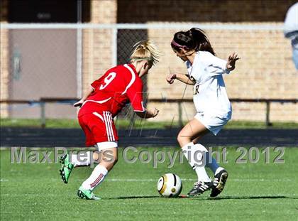 Thumbnail 3 in Lamar vs. Horn (Emily Hunter Fish Bowl Tournament) photogallery.