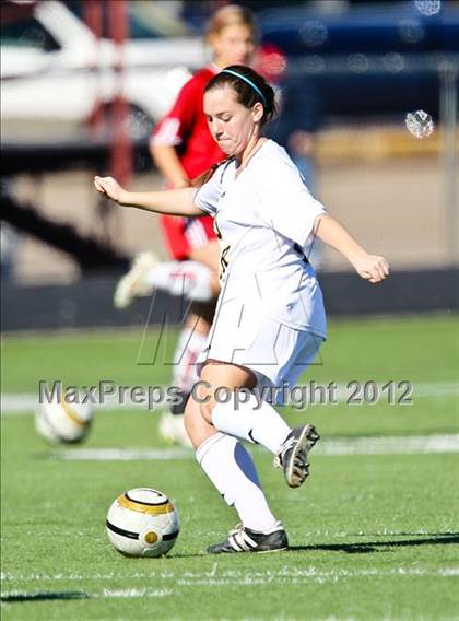 Thumbnail 3 in Lamar vs. Horn (Emily Hunter Fish Bowl Tournament) photogallery.