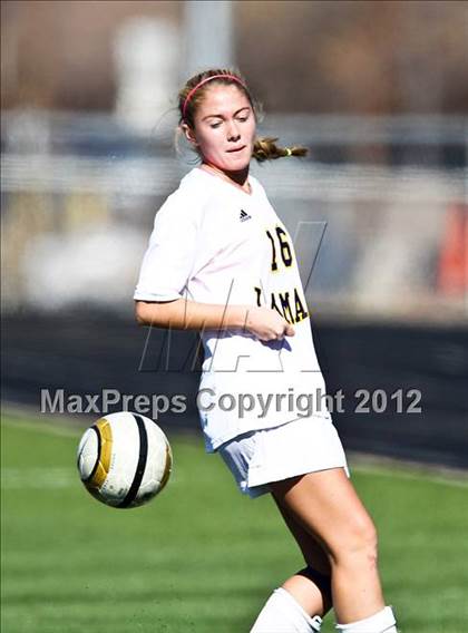 Thumbnail 2 in Lamar vs. Horn (Emily Hunter Fish Bowl Tournament) photogallery.