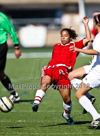 Thumbnail 3 in Lamar vs. Horn (Emily Hunter Fish Bowl Tournament) photogallery.
