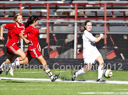 Thumbnail 1 in Lamar vs. Horn (Emily Hunter Fish Bowl Tournament) photogallery.