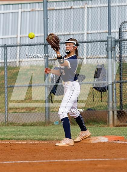 Thumbnail 3 in Kingfisher @ Chickasha photogallery.