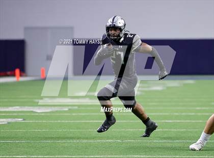 Thumbnail 3 in Guyer vs. Byron Nelson (UIL 6A Region Playoff) photogallery.